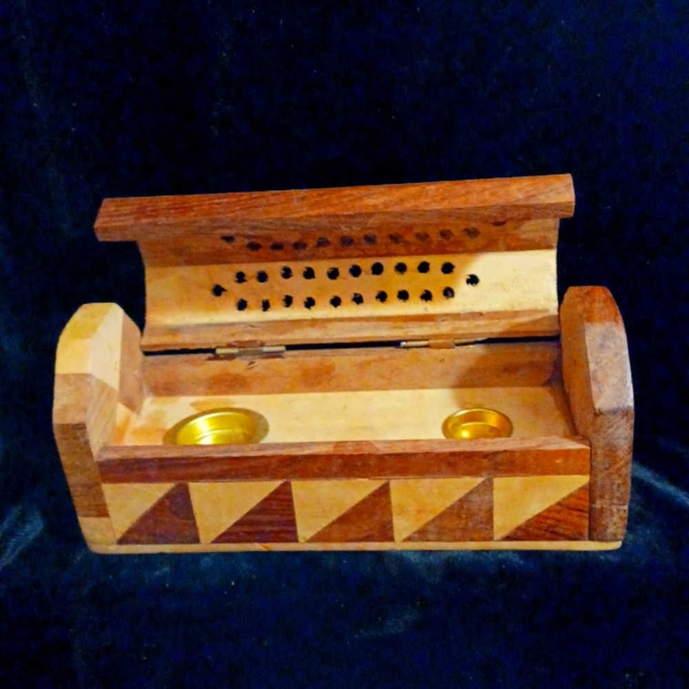 African Casket 6 inchTwo Tone Wood